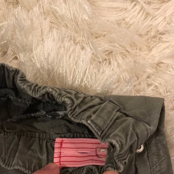 ❤️2/$10 Me Too Danish Design brand Pants - Picture 7 of 8